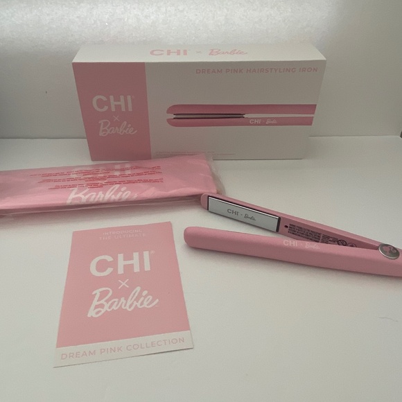 CHI x Barbie Dream Pink 1" Digital Titanium Hairstyling Iron - Picture 6 of 9
